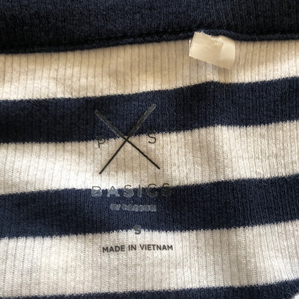 Striped Tank top - Picture 3 of 4